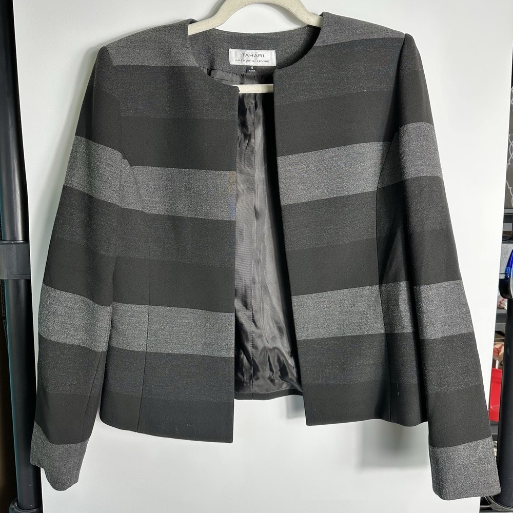 Tahari Arthur S Levine Striped‎ Open Front Blazer Gray Black Womens Size 6 EUC